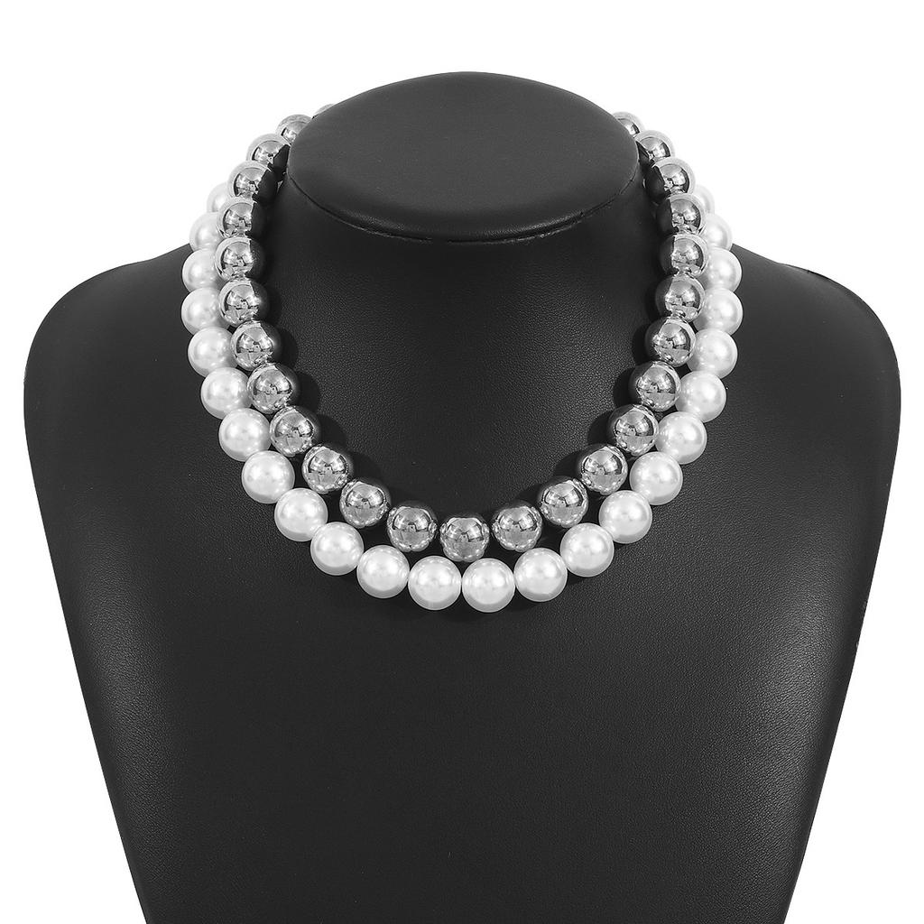 European and American fashion short beaded necklace choker personality punk temperament pearl collarbone chain
