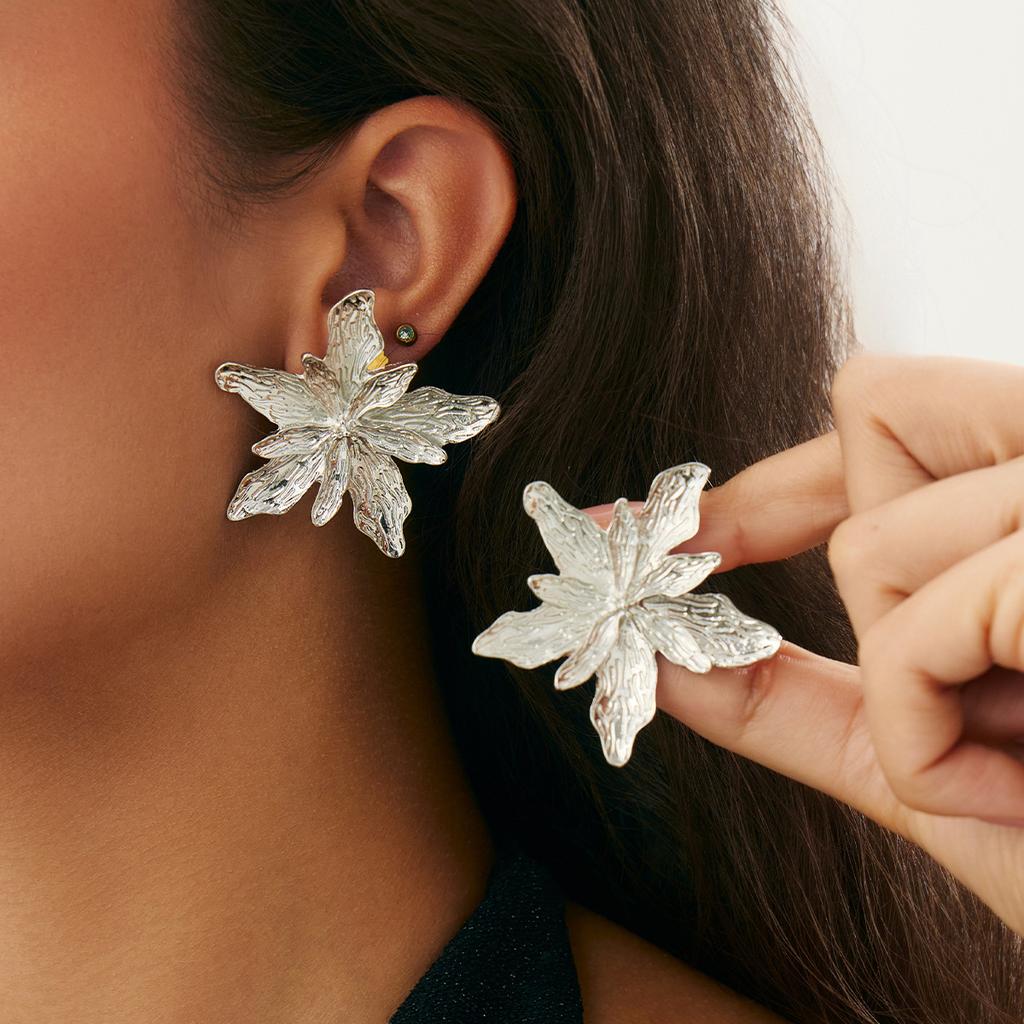 Creative Liquid Lava Wrinkled Heart Earrings Exaggerated Geometric Texture Square Stud Earrings