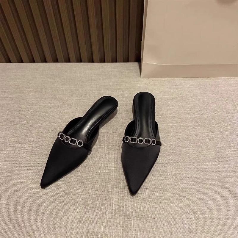 Fashion Satin Temperament Baotou Semi-slippers Autumn New Wear Chain Pointed Toe Shallow Mouth Soft Bottom Cool Mop