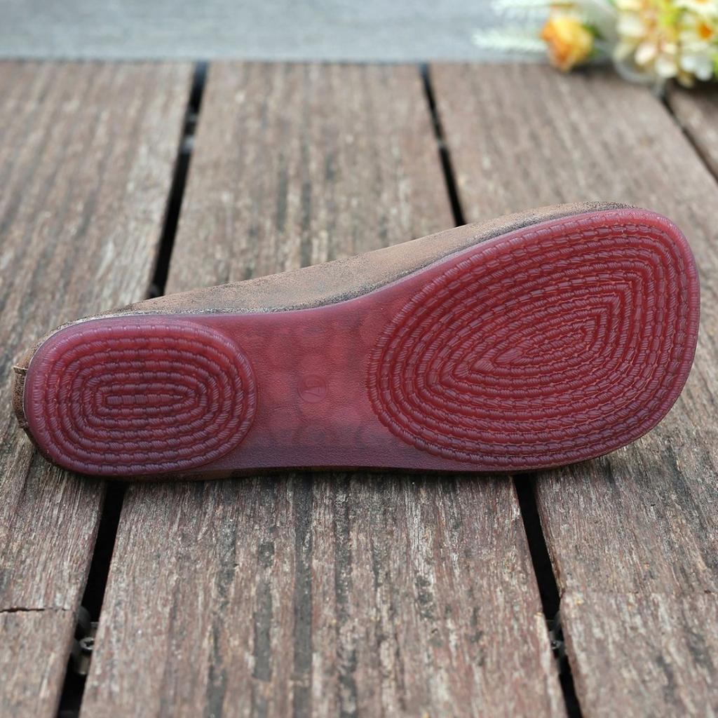 New women's shoes flat-soled mother shoes buckle decoration solid color soft-soled single shoes women's middle-aged and old women's shoes