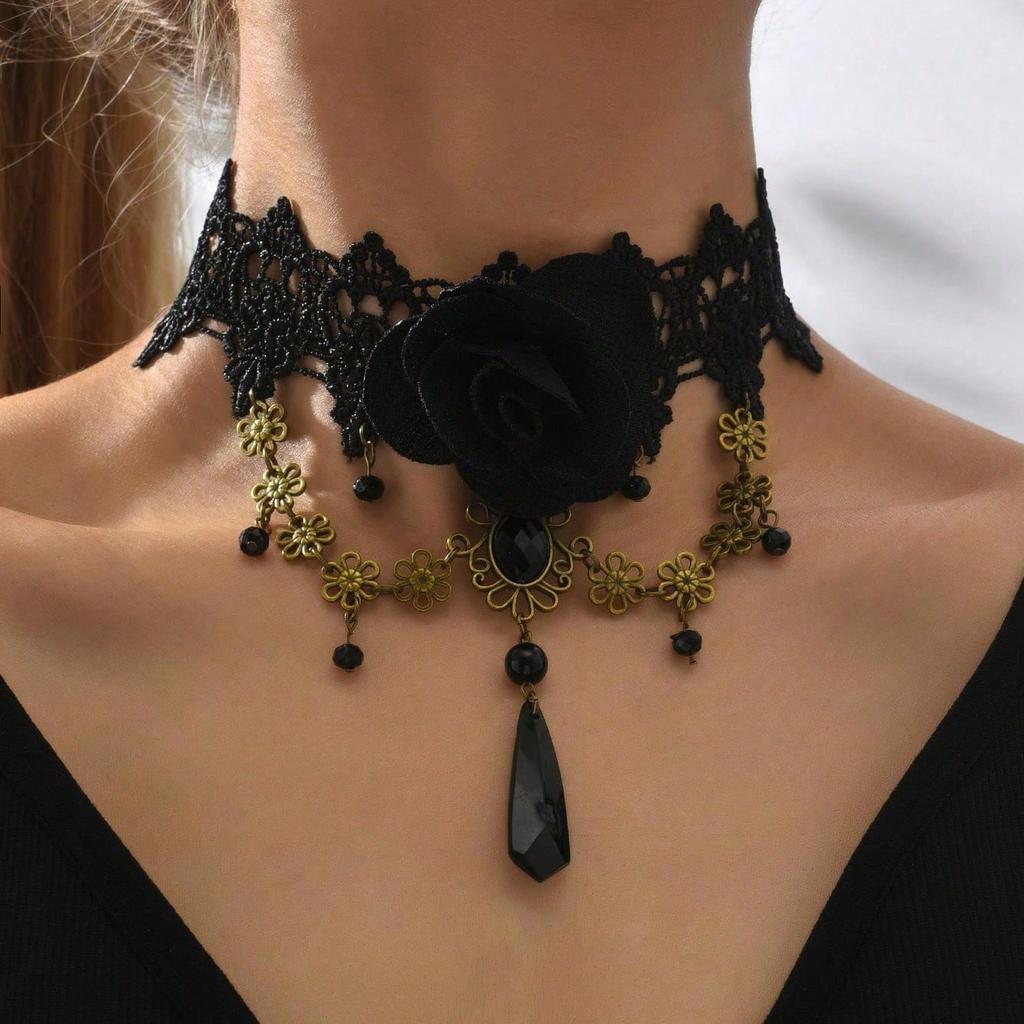 Fashion Personality Retro Jewelry Black Lace Clavicle Chain Female Exaggerated Lace Necklace Jewelry