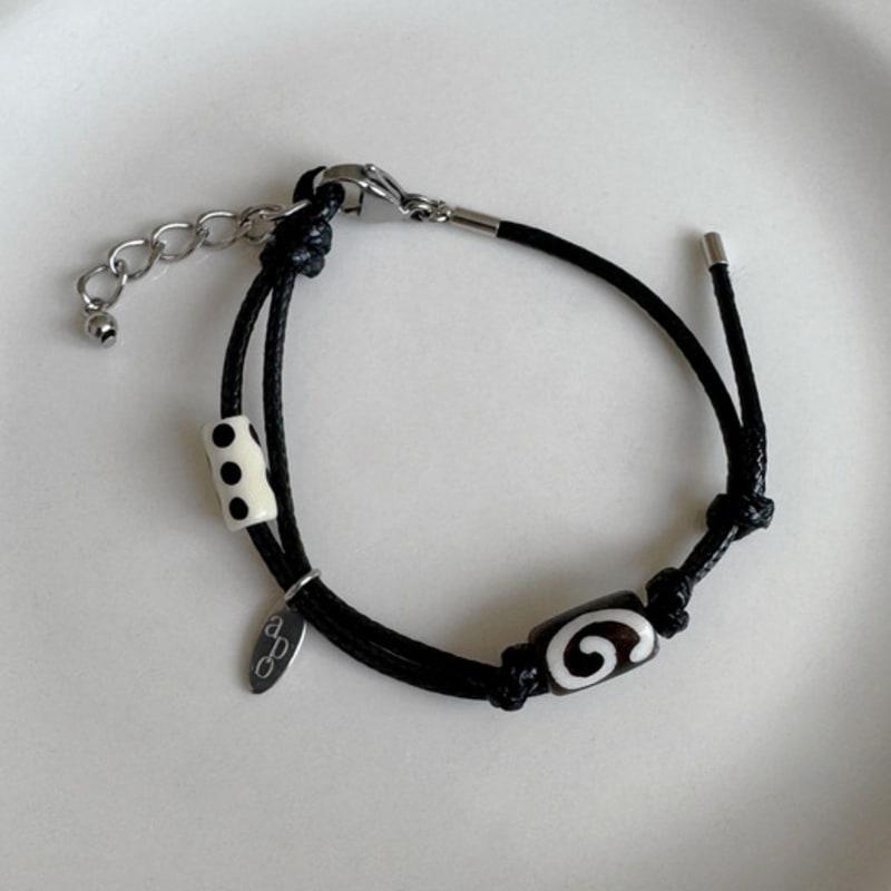 

apple pie order Spiral Draw Leather B. L