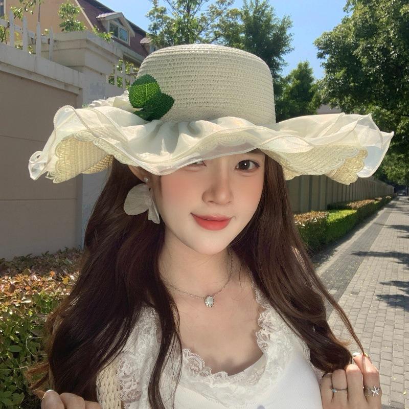 Sweet flower lace streamer straw hat women's summer vacation wind seaside outing beach hat sun shade sun hat