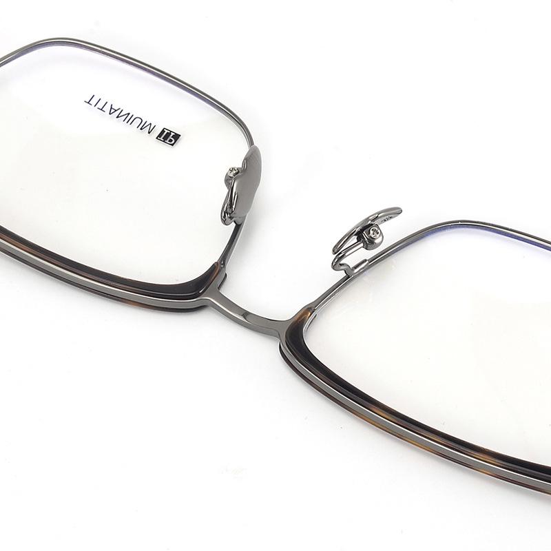 Men's Retro Titanium Ultra-light Eyebrow Bar Half-Frame Glasses for Myopia