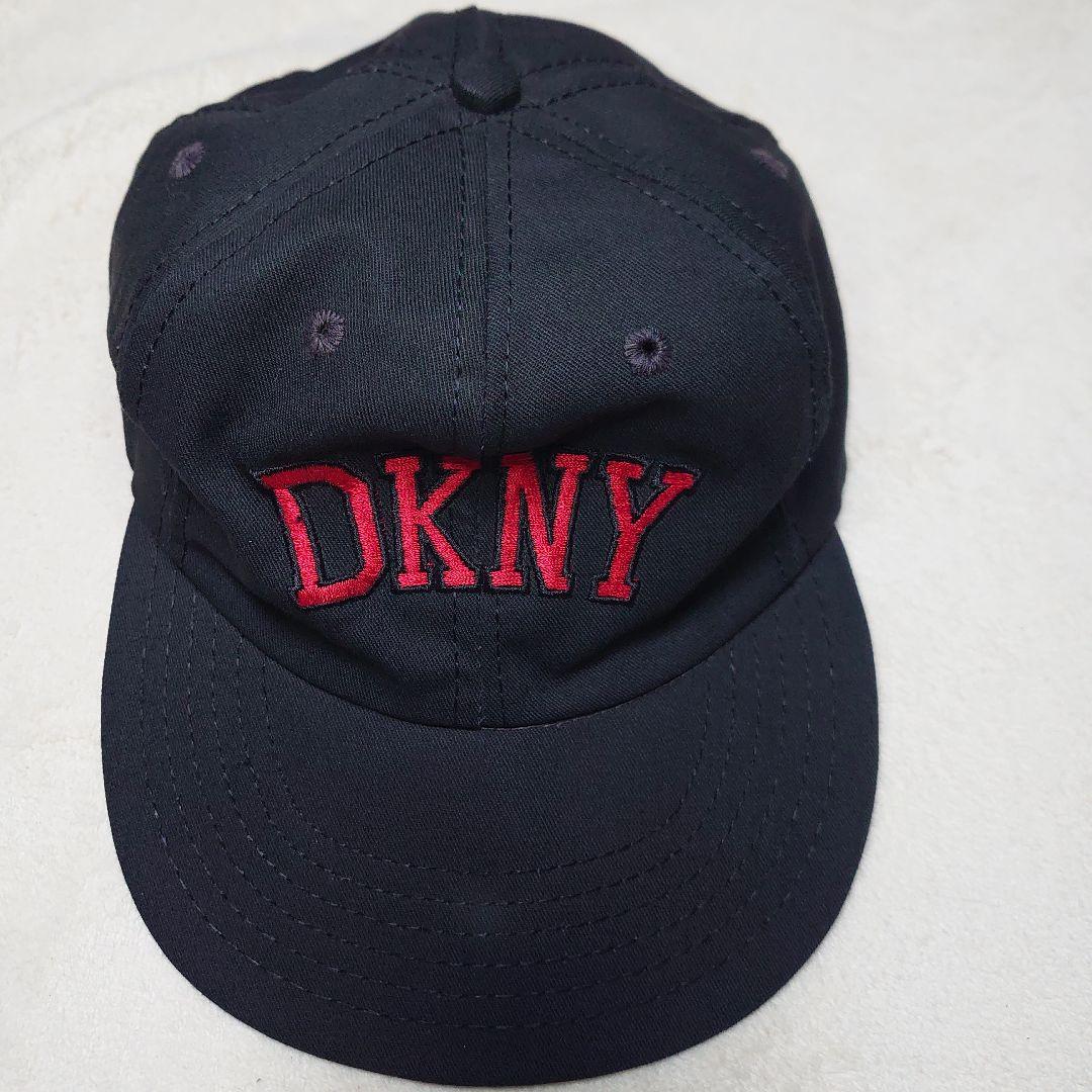 

[USED] 90s DKNY USA Embroidered Cap in Black