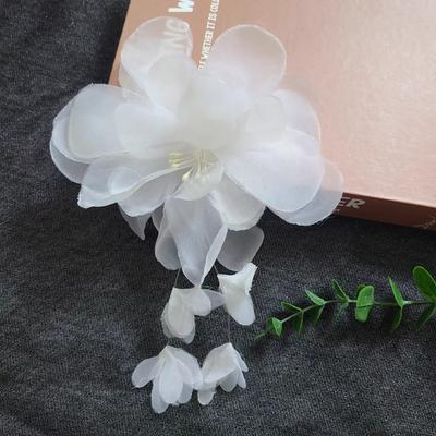Fiori tridimensionali in tessuto Fai da te Fiori in organza riutilizzabili con nappe Fiori da appendere ricamati fatti a mano