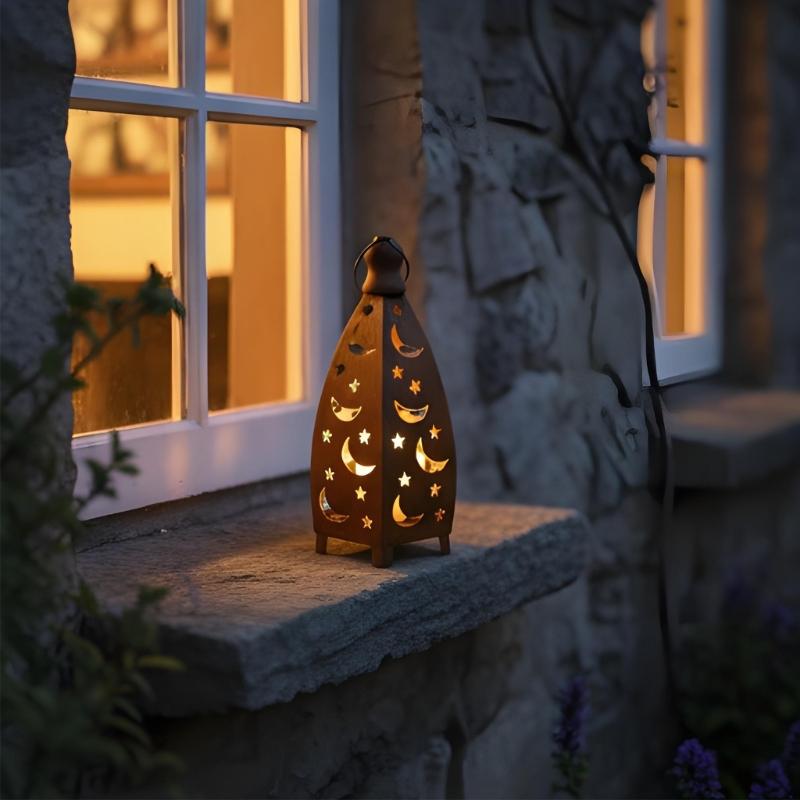 Metal Moon and Star Candle Stand Hollow Out Candle Lantern Islamic Festival Ornament For Tabletop Or Shelf Decoration