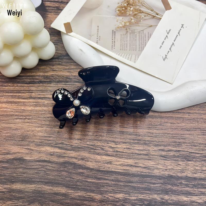 French Inlaid Crystal Pearl Butterfly Hair Clip – Elegant Acetate Flower Claw for Stylish Buns