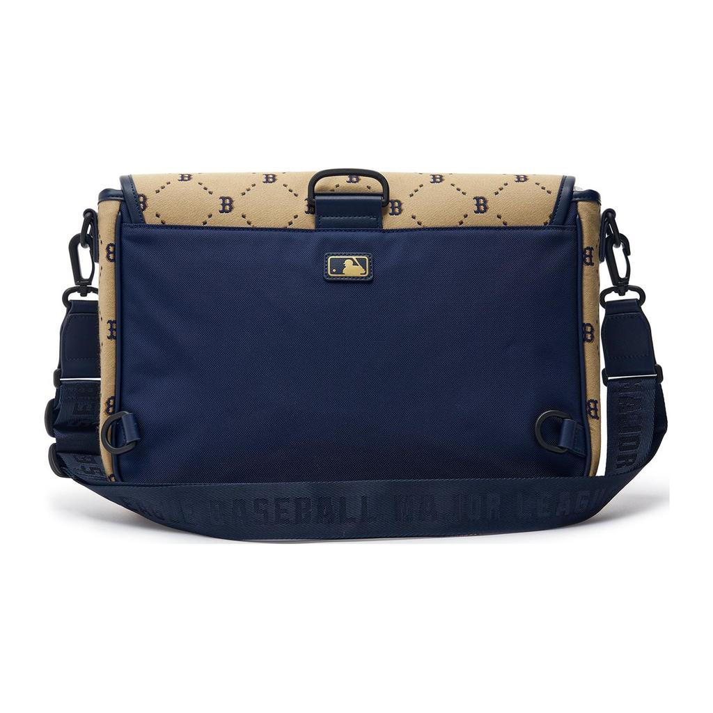 New MLB Polyester Messenger Bag Shoulder Bag Crossbody Bag Regular Women's Brown 7ACRMD74N-43BGS