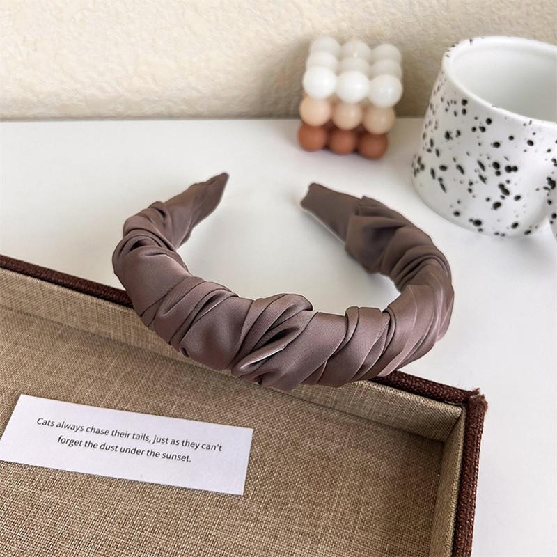 Fashion Women's Ruffled Satin Headband Elastic Hair Accessories for All Seasons Ins Female Casual Shopping Hairband