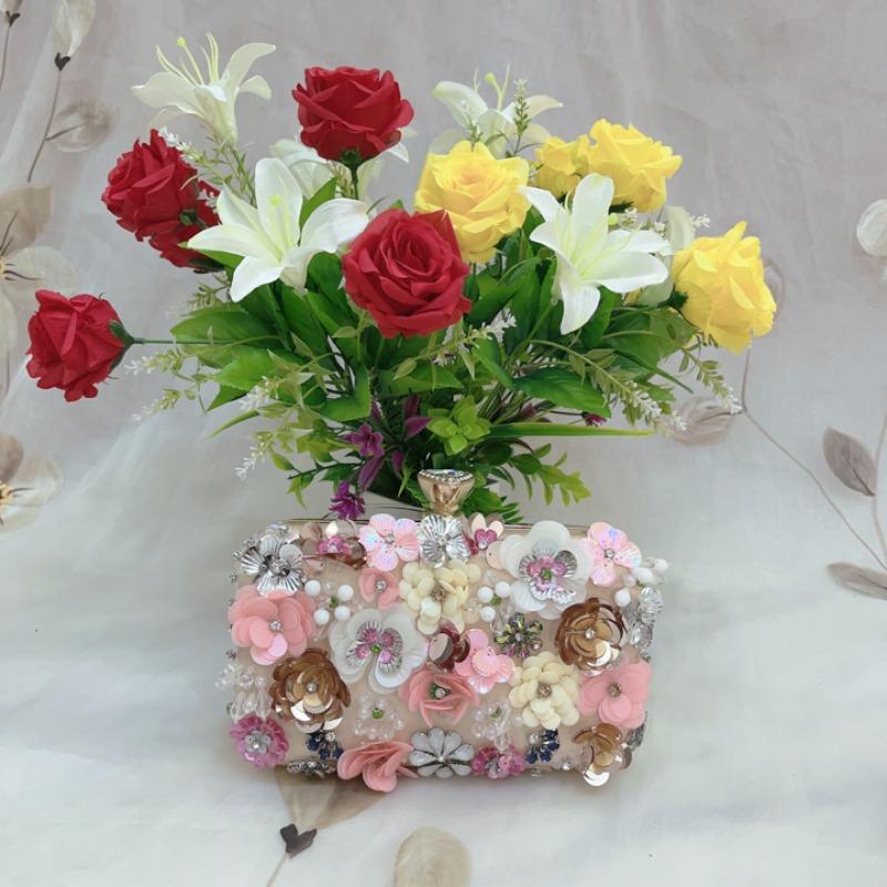 Banquet bag clutch bag Wedding bridesmaid clutch Mori high-value handmade flower bead embroidery bag with cheongsam handbag