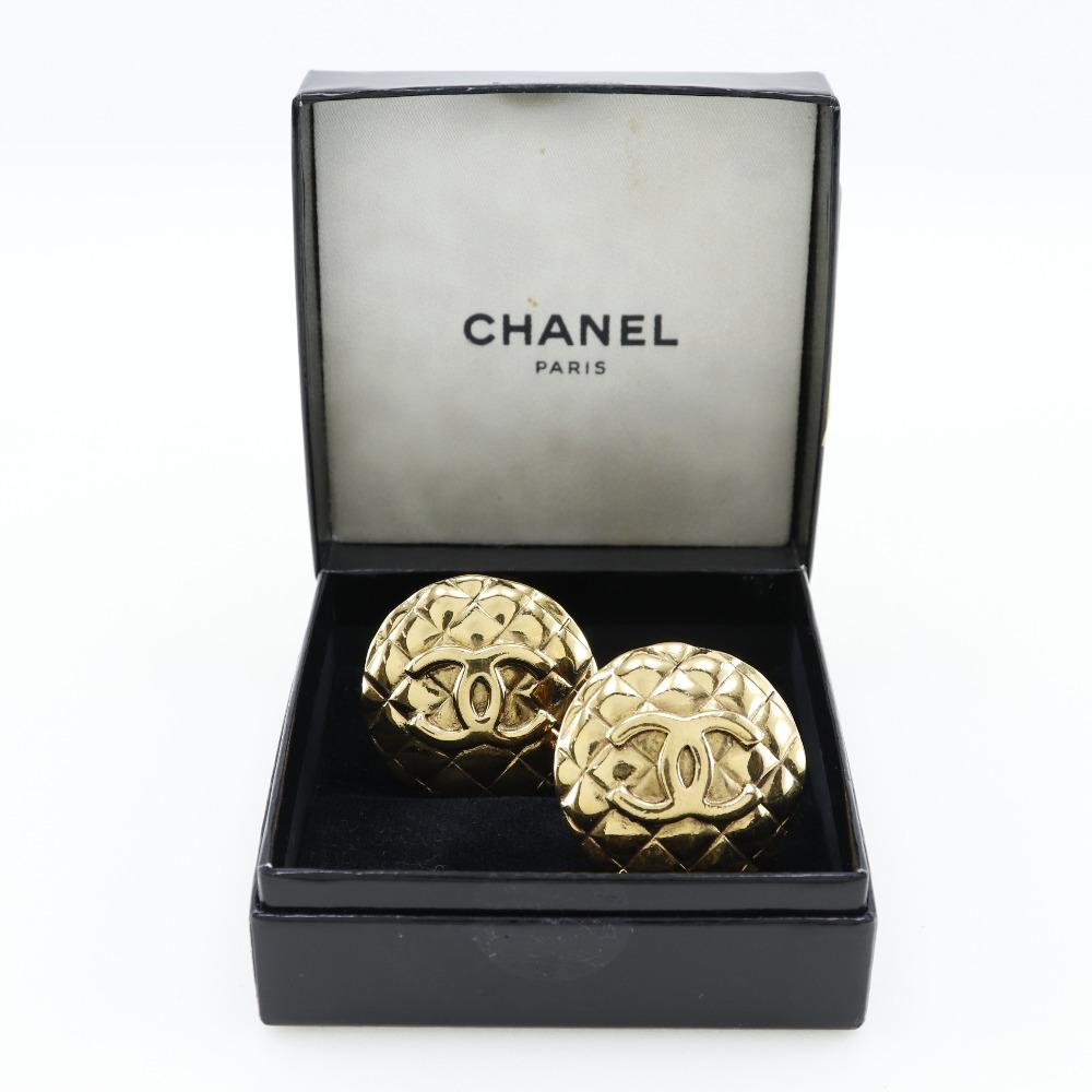 Chanel COCO Mark Earring Matelasse Vintage Plated Gold 41.9g Women Used