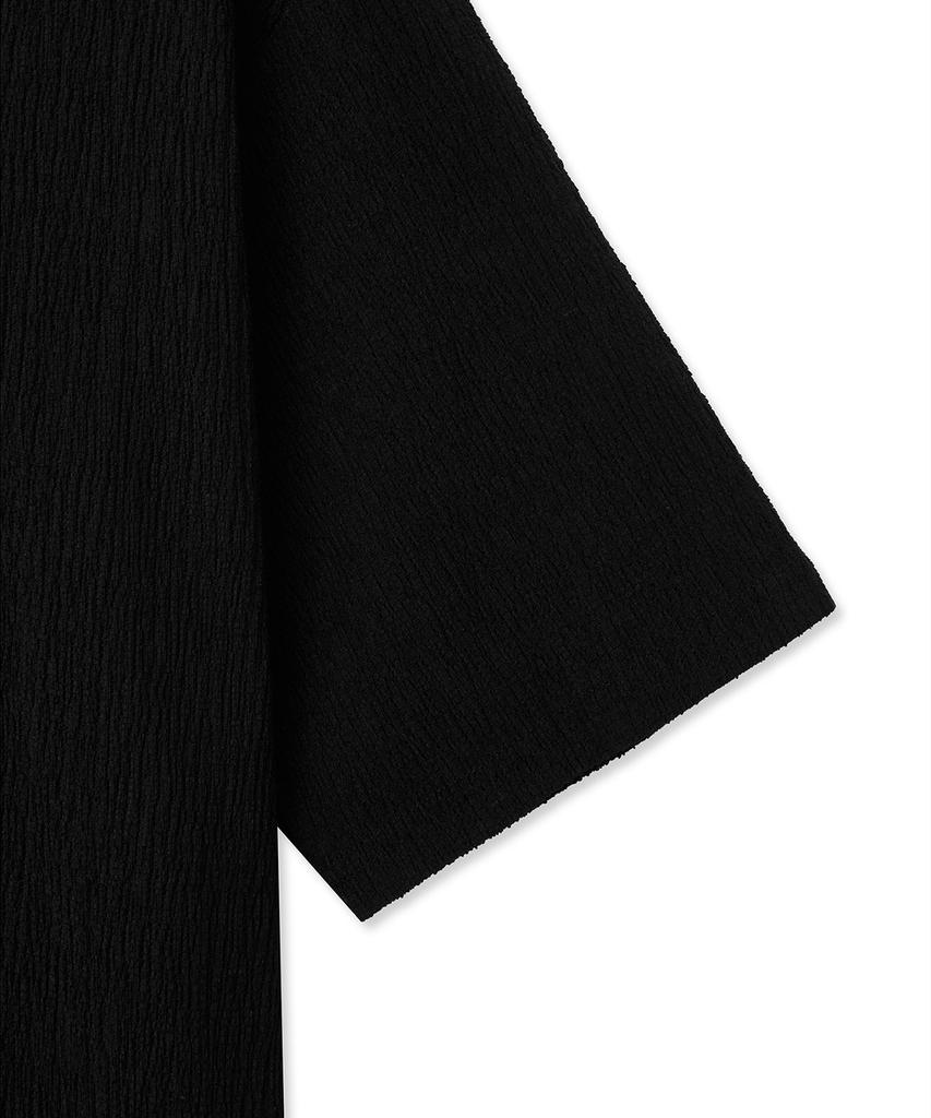 NOIRER Pleated Semi-Overfit Half T-Shirt (Black)