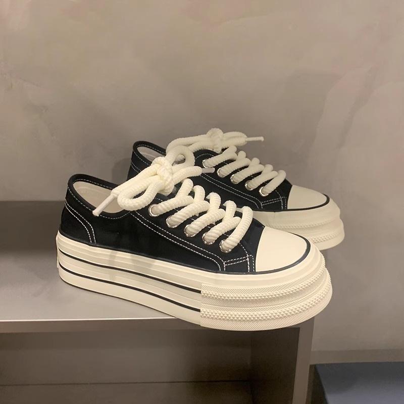 

High-value muffin thick-soled little white shoes women s new summer thin round head niche original versatile big head canvas shoes 35 чёрный