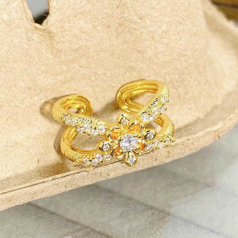 Medieval Vintage Zircon Lace Leaf Opening Ring Retro Femininity Niche Colored Treasure High Sense Ring