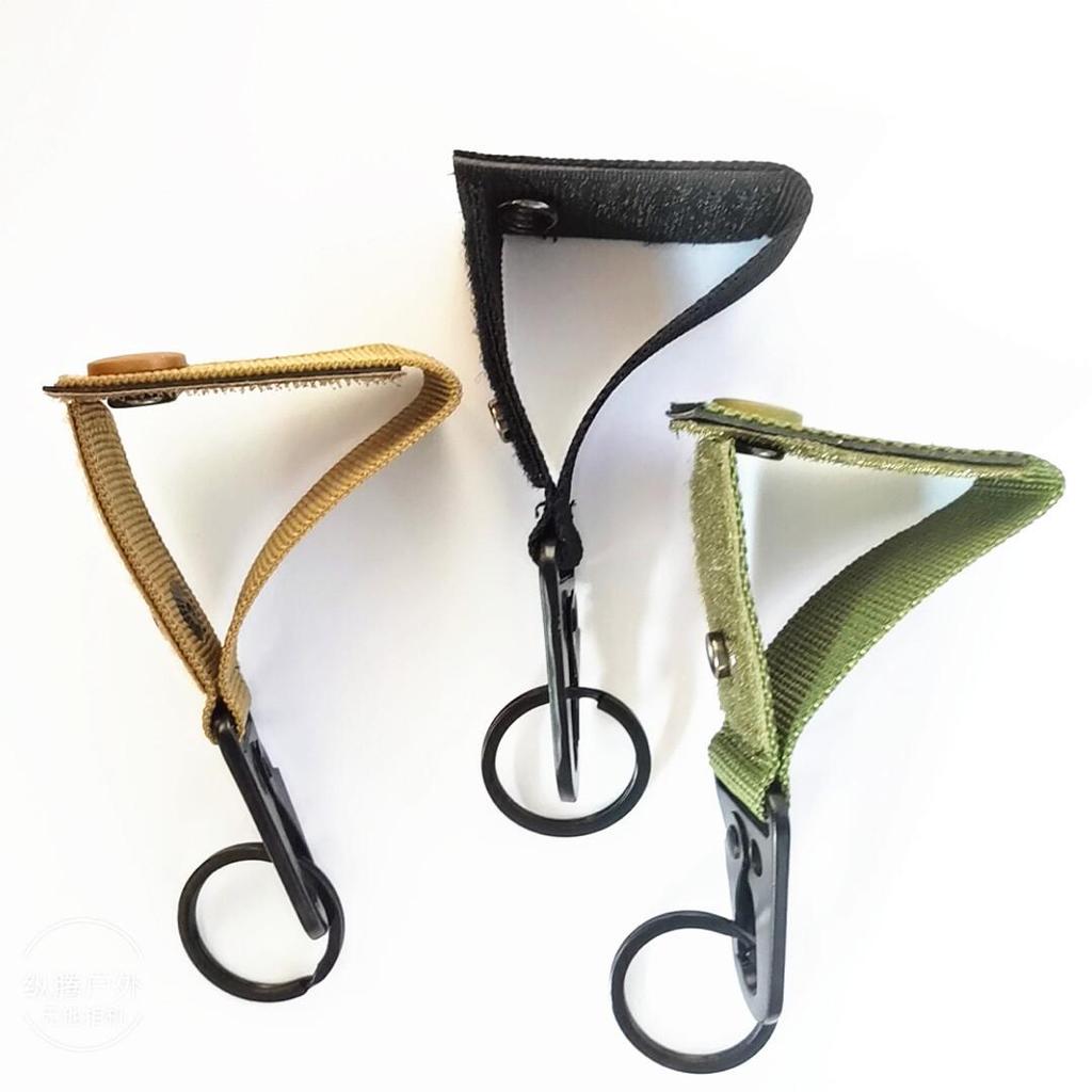 Tactical Camouflage Eagle Beak Buckle Keychain with Quick Release Carabiner and Nylon Webbing.