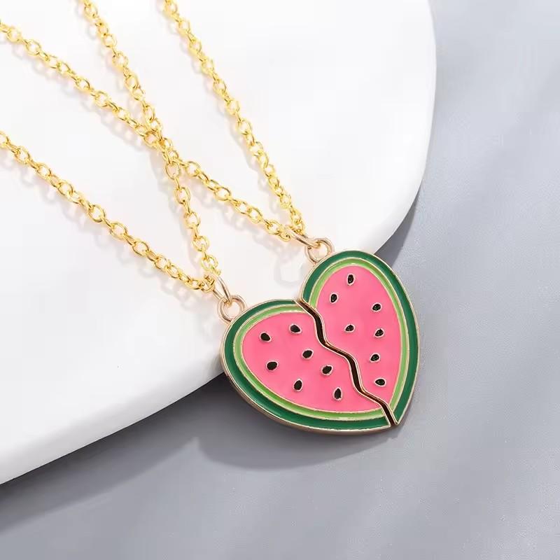 2pcs Cute Fruit Food Magnet Necklaces for Women Girls Kawaii Best Friends Sisters Pendant Chain BFF Friendship Jewelry Gifts