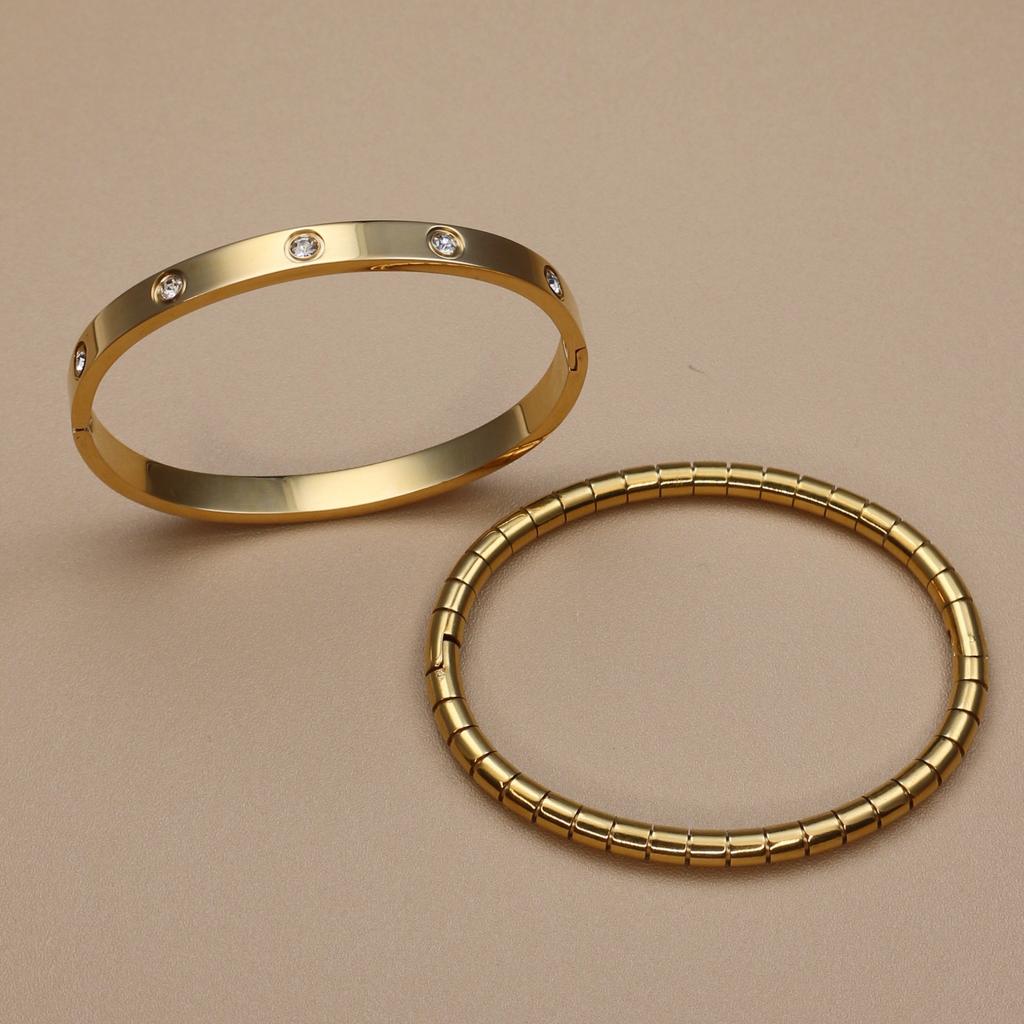 XCB-019 High Polished Stainless Steel Gold Color Waterproof Bracelet Light Luxury Luster Zircon Women's Bangle Fashion Jewellery