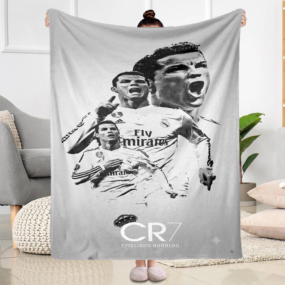 Ronaldo Juventus Action Blanket Soft & Cozy Suitable for Picnics Livingroom Office Chair All-Season Use Modern Style
