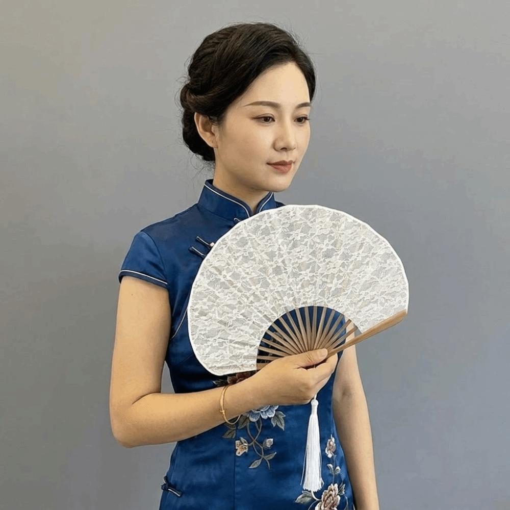 White Lace Handheld Fan Vintage Hand Cranked Fan Creative Folding Hand Fan  Gift Giving