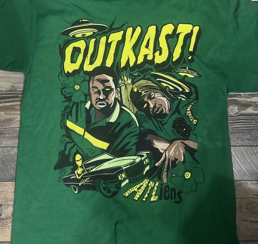 

Outkast - Atliens Classic Cotton Unisex T-shirt All Sizes 4XL