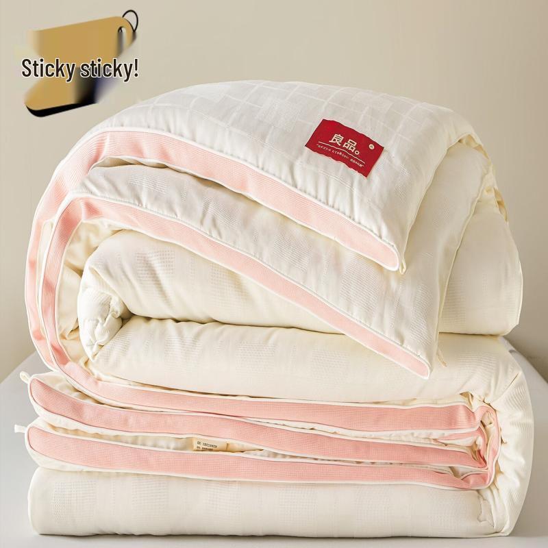 

Зимнее стеганое одеяло Brangdy с цветочным тиснением