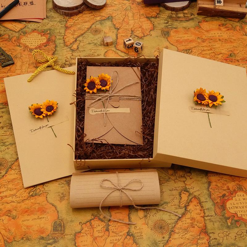 Uitnodigingsenvelop Cadeaubox Souvenir Retro Envelop Romantische Bloemen Decoratie Kantoorartikel Kaart Briefpapier Verpakking Houder