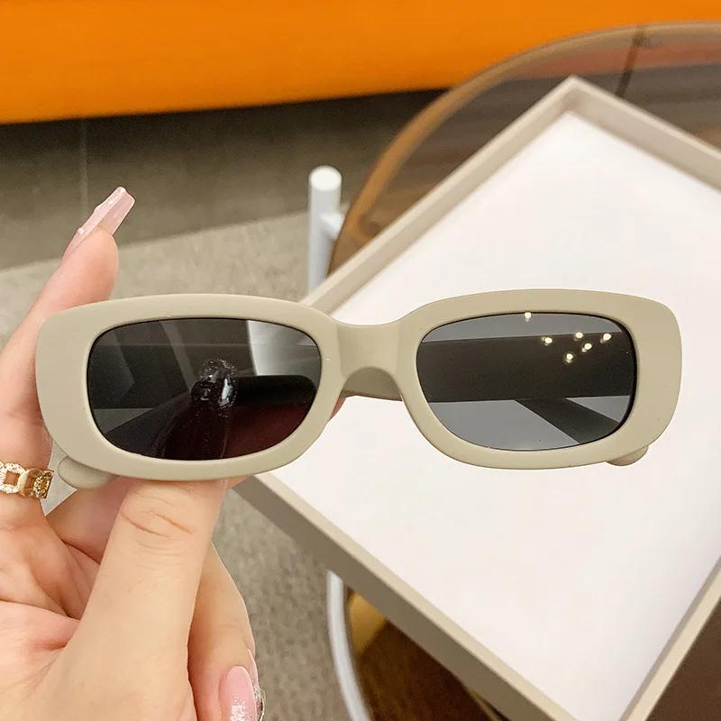 New Trend Fashion Sunglasses for Children Travel Summer Beach Outdoor UV400 Shades Retro Girl Boy Small Rectangular Eyewear