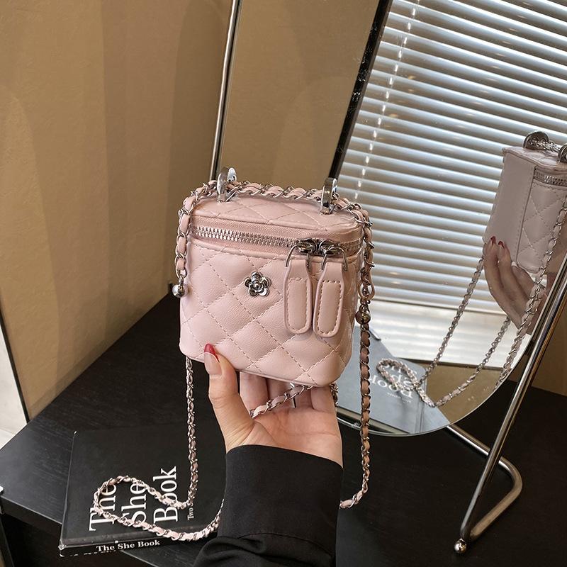 Versatile Chain Bag Women's New Fashion Casual Shoulder Messenger Bag High-end Box Small Square Bag