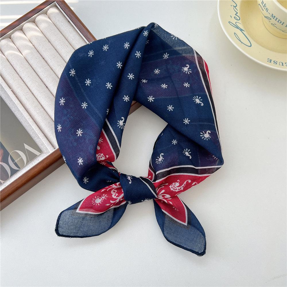 55 Leopard Print Cotton And Linen Silk Scarf Women'S Small Square Scarf Neck Protection Headscarf Decorative Scarf Fashionable Foreign Style Scarf