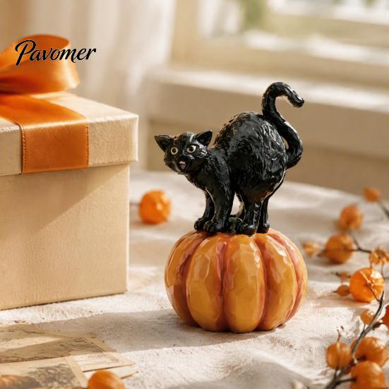 Black Cat Sculpture with Pumpkin Halloween Ornament, Vintage Wood Carving Style Decorative Resin Crafts for Entrance Figurine, Spooky Tabletop