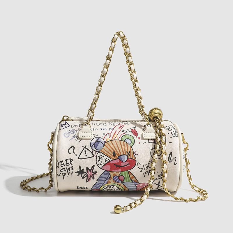 

Transshipment Pearl Fun Bear Cylinder Bag Trendy and Fashionable Crossbody Bag.