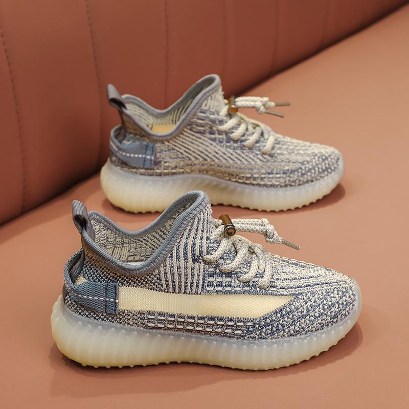 Kids' Breathable Mesh Running Shoes - Soft Sole, Unisex Summer Sneakers for Boys and Girls.