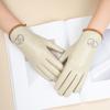 Ladies' Leather Gloves Are Fashionable