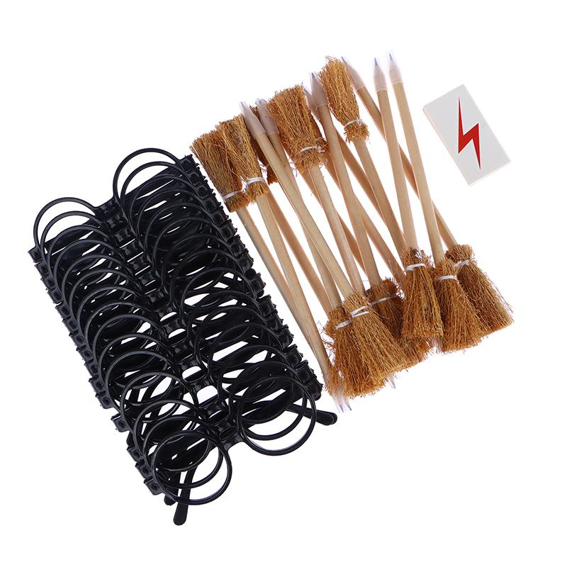 45 ks/sada Tužky na hůlky Tetovací samolepky Smeták a brýle Čarodějnické párty dárky Čarodějské hůlky Tématické párty potřeby