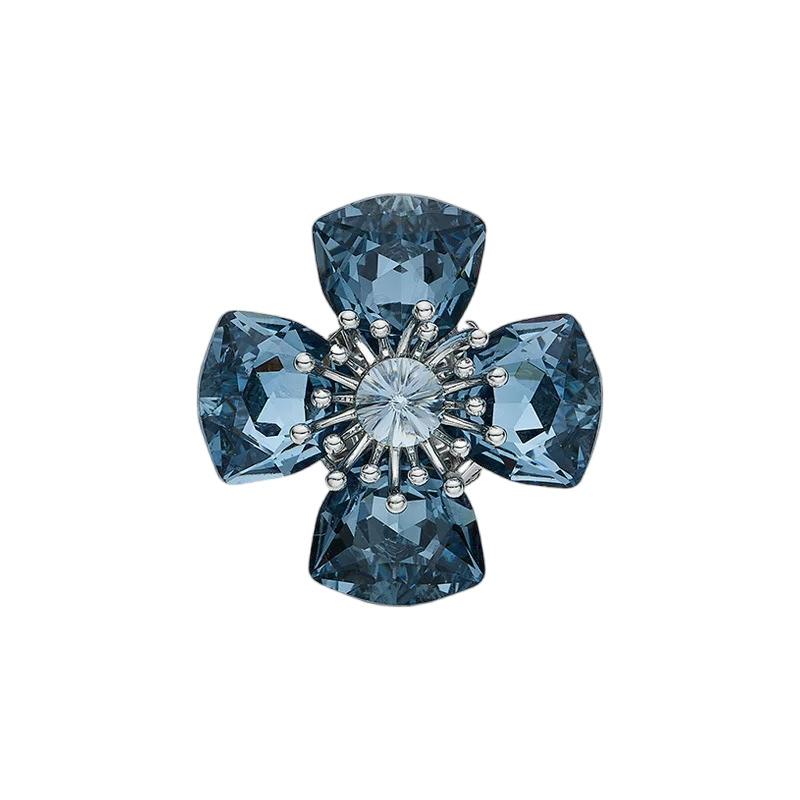 Brooch Crystal Lucky Grass Magnetic Clasp Brooch for Women Luxury Style Neckline Anti-Glare