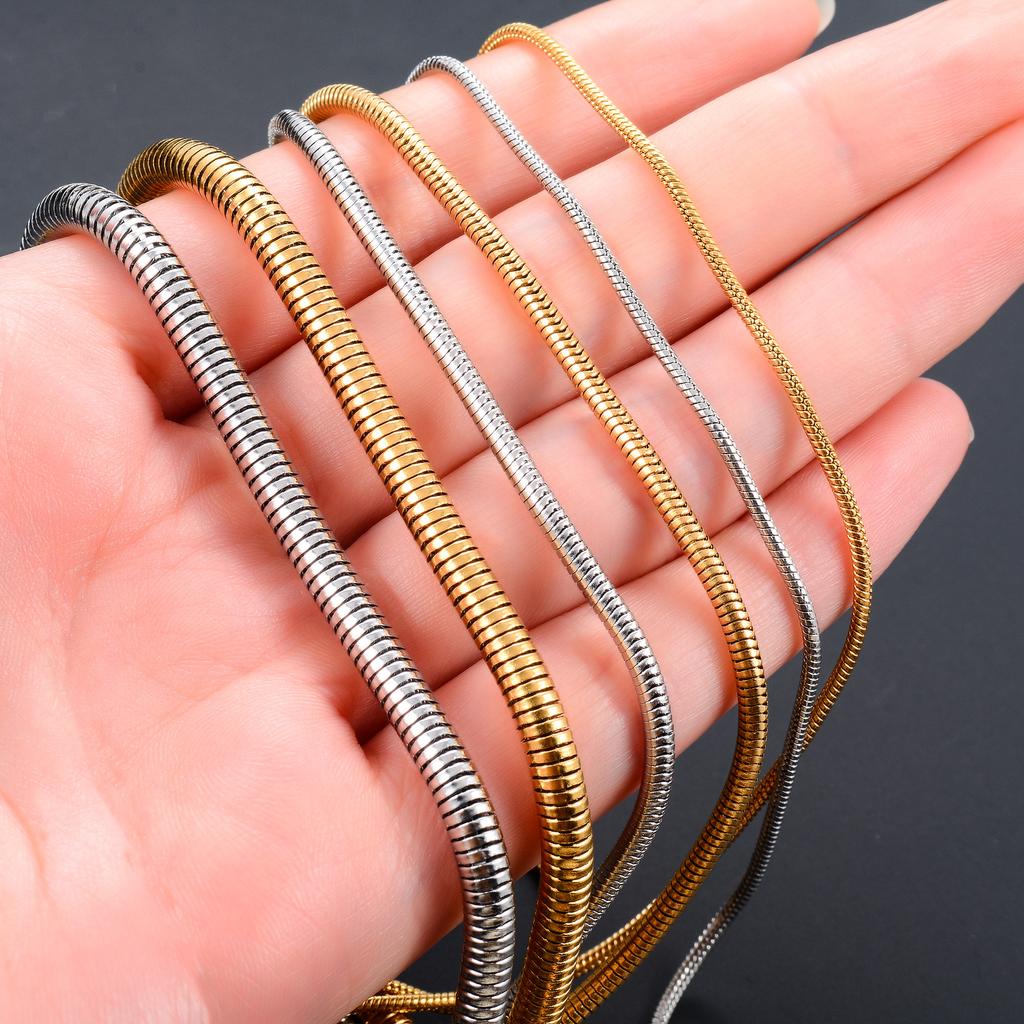 Classic Round Snake Bone Chain Stainless Steel Rolo Necklace for Women and Men Silver and Gold Color Plated Choker Metal Jewelry