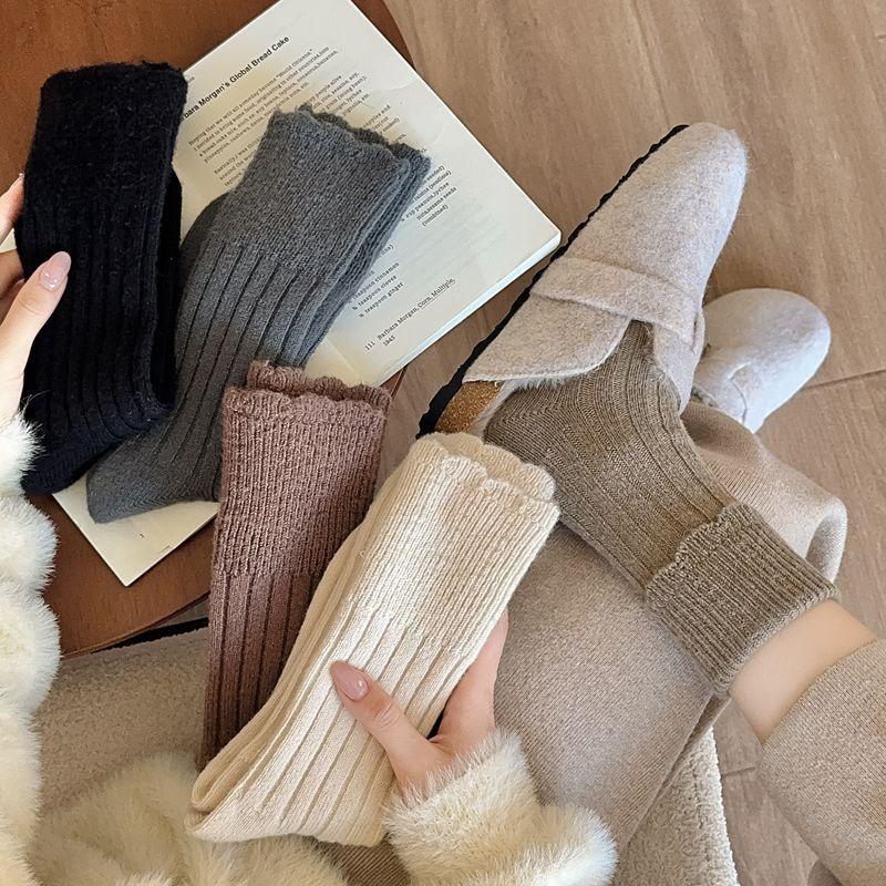 5 Pairs of Thick Woolen Socks for Women, Winter Warmth, Solid Color Long Tube Pile Socks, Warm Fleece Women's Socks