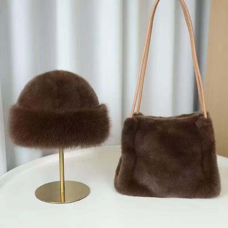 

Осінньо-Зимовий Набір: Модна Сумка зі Штучного Хутра Норки та Монгольський Капелюх кавовий