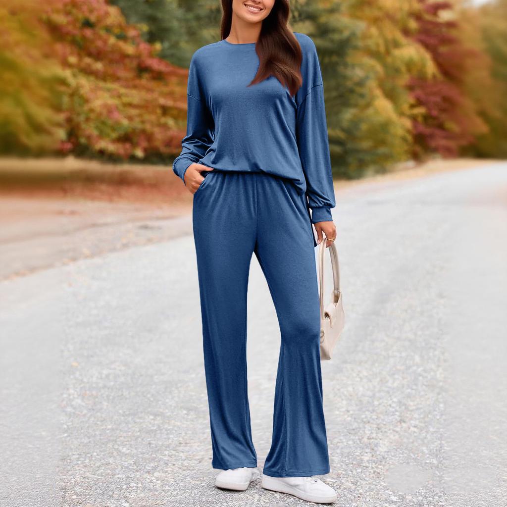 Completo Due Pezzi Moda da Donna a Vestibilità Larga, Colore Unico, Scollo Tondo Spaccato, Maniche Lunghe, Pantaloni Lunghi