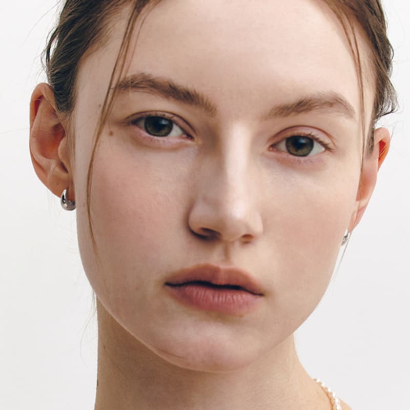 By Hyeres Luna Pebble One Touch Earrings S (2 Colors) BH6E45620_2