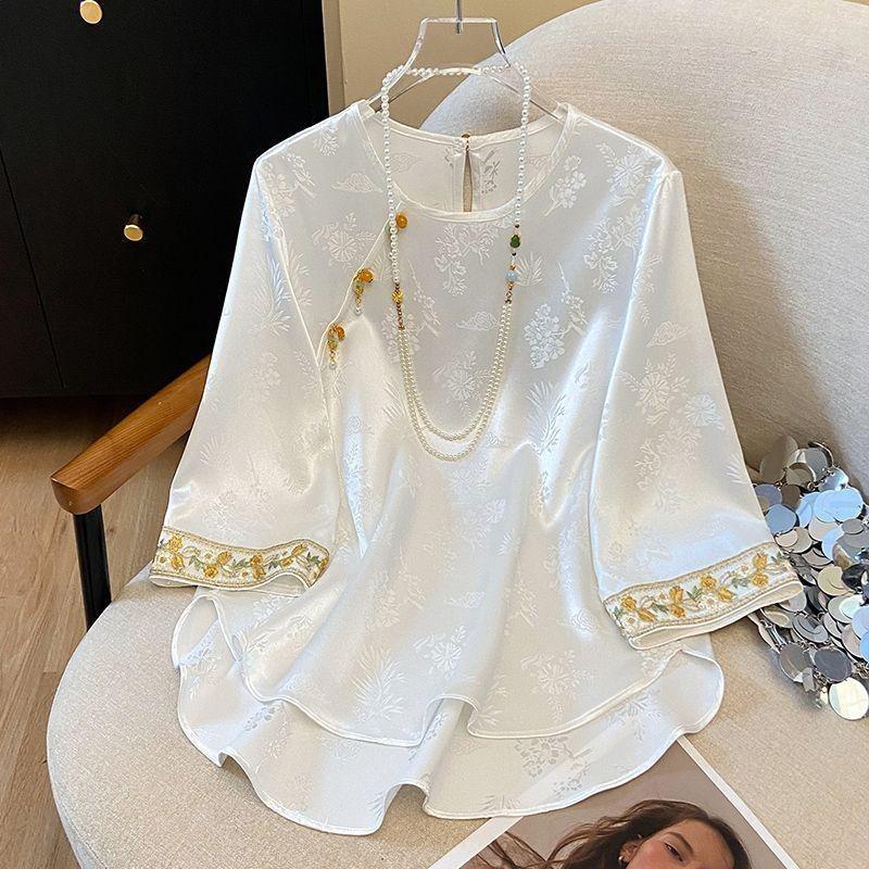 Embroidered Top High-end Seven-quarter Sleeve Summer Femininity Shirt Summer White Temperament Shirt