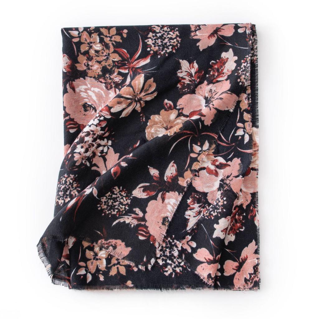 Cross Border 2025 Autumn Winter New Imitation Cashmere Tassel Shawl Fresh Sweet Rose Printed Cold Warm Scarf