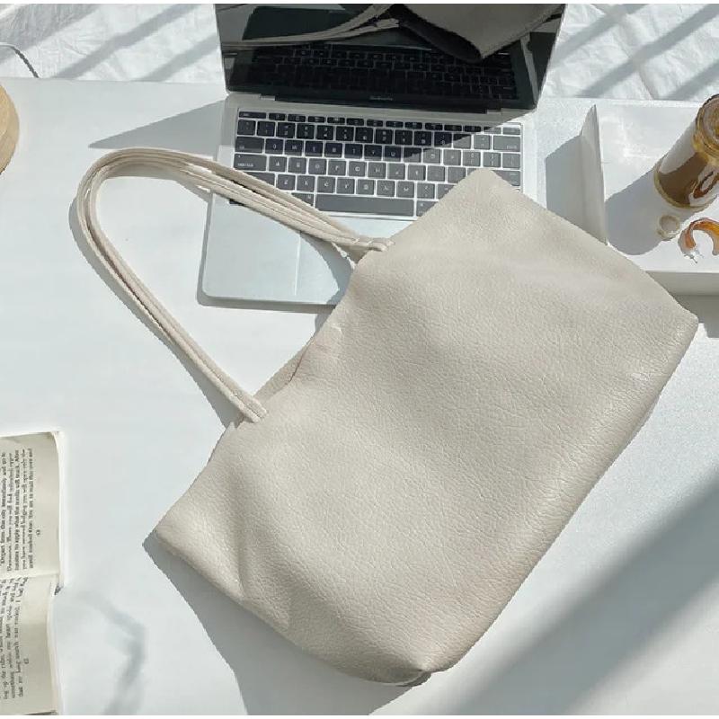 

Женская сумка 2025 года, новая корейская версия, детская и мамина большая сумка, женская сумка через плечо, модный тренд, большая вместимость, женские сумки-тоут белый