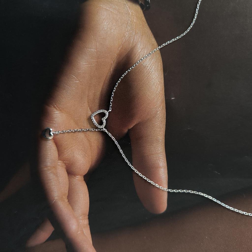 Серебряное колье с фианитами, вес изделия 2,79 гр (2208846)