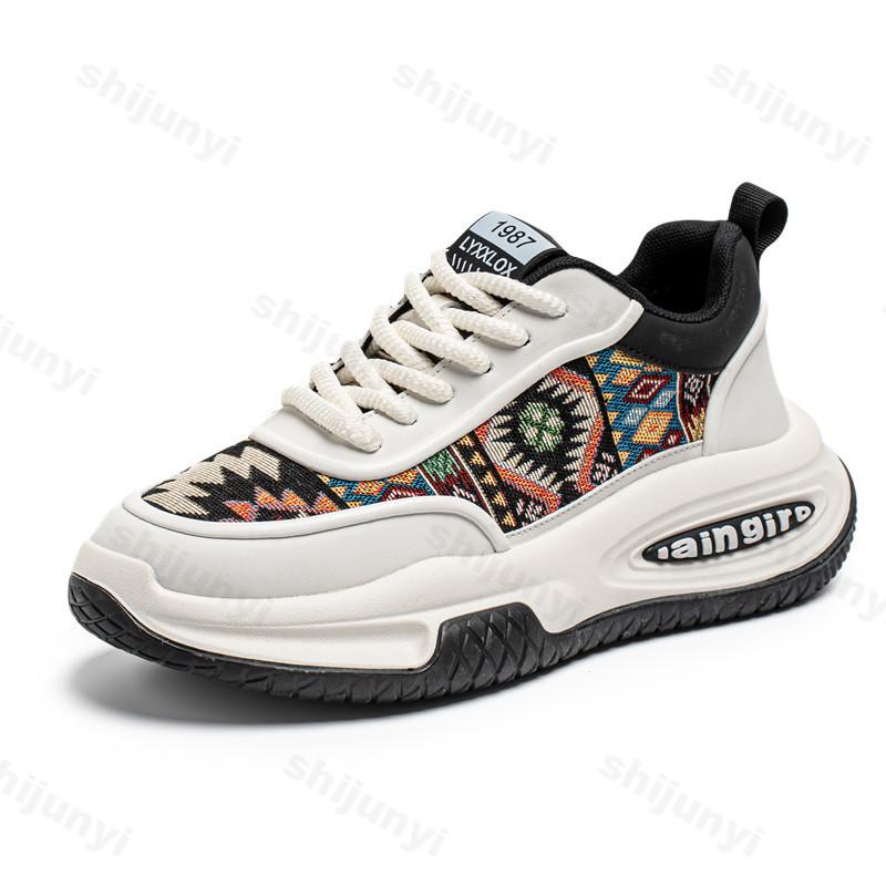 Fashion 2025 New Men's Casual Shoes Spring Mesh Breathable Comfortable Versatile Thick Sole Shoes Fashion Trend Non slip Chunky sneakers