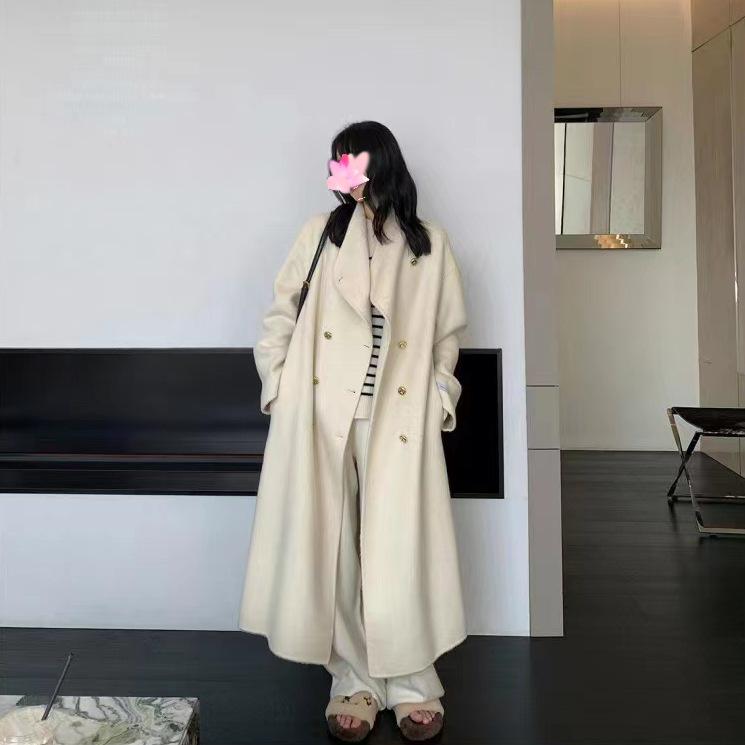 Korean Style Double-Breasted Wool Cashmere Coat for Women - Autumn/Winter, High-End Feel, Stand Collar, Light Luxury.