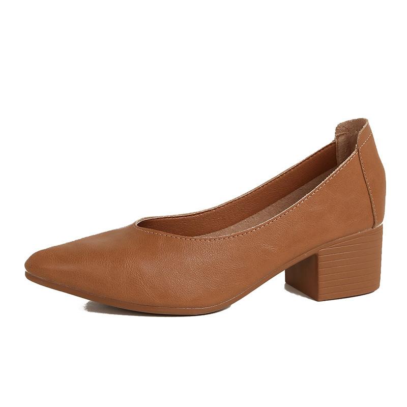Leather single shoes thick heel 2025 new versatile fairy wind ladyshoes shallow mouth middle heel size women's shoes grandma shoes versatile