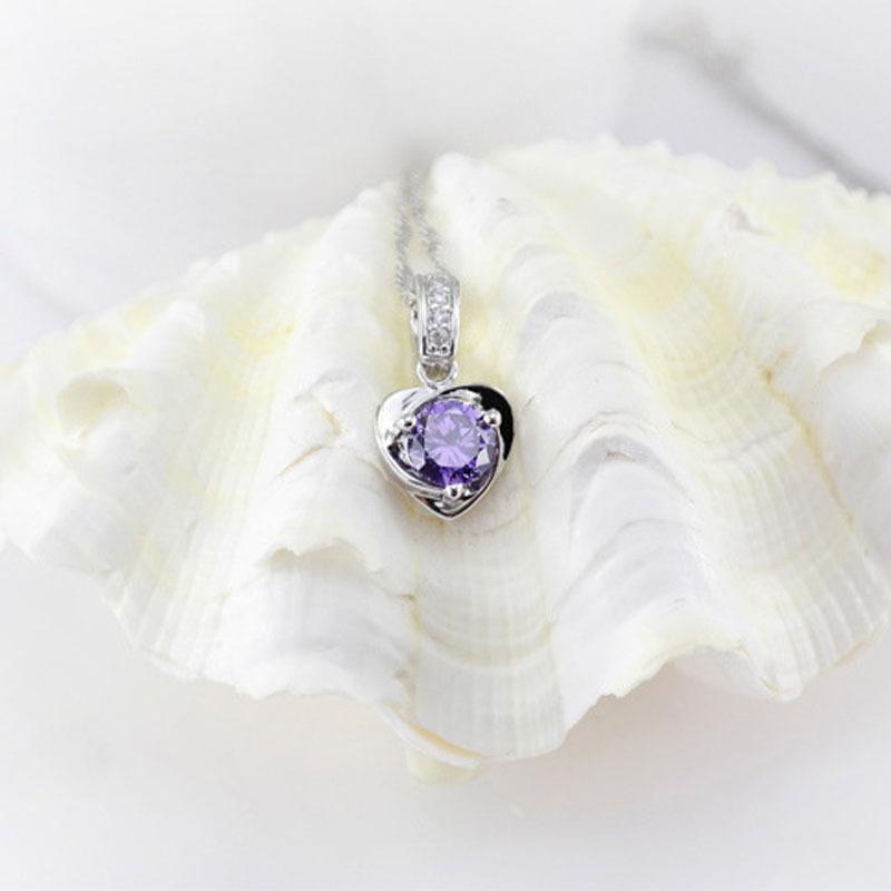 Fashion Temperament Love-shaped Purple Diamond Necklace Women's Gift Collarbone Chain Jewelry