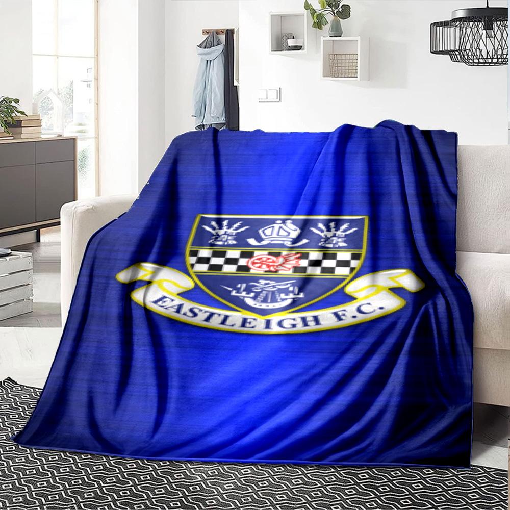 Eastleigh Fc Print Flannel Blanket High Quality Warm Comfortable Cover for All Seasons Perfect for Gifts Home Decor